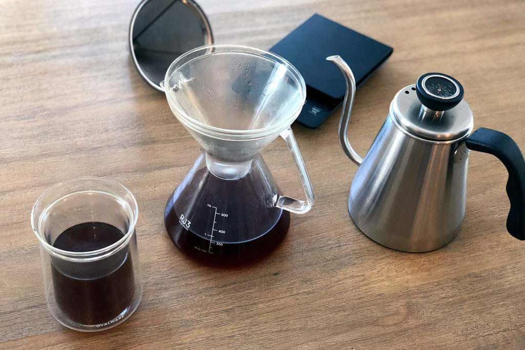 Electric Pour Over Gooseneck Kettle by OVALWARE