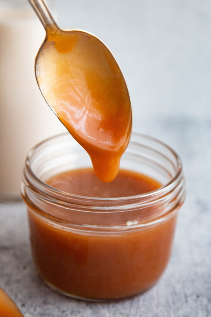 Homemade caramel sauce