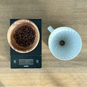 Hario v60 + coffee beans for v60 4:6 Method Pour Over from Tetsu Kasuya