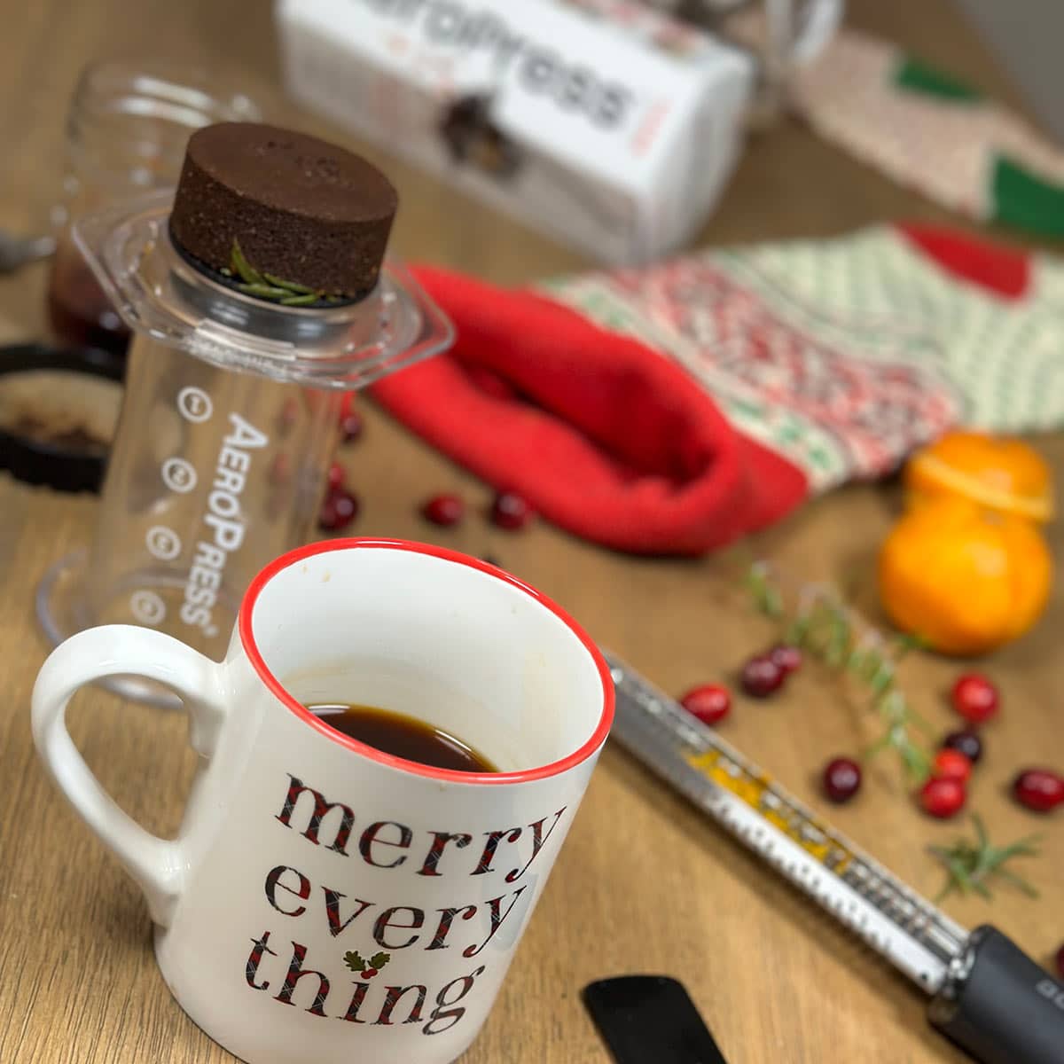 https://pullandpourcoffee.com/wp-content/uploads/2023/12/aeropress-christmas-coffee-recipe.jpg